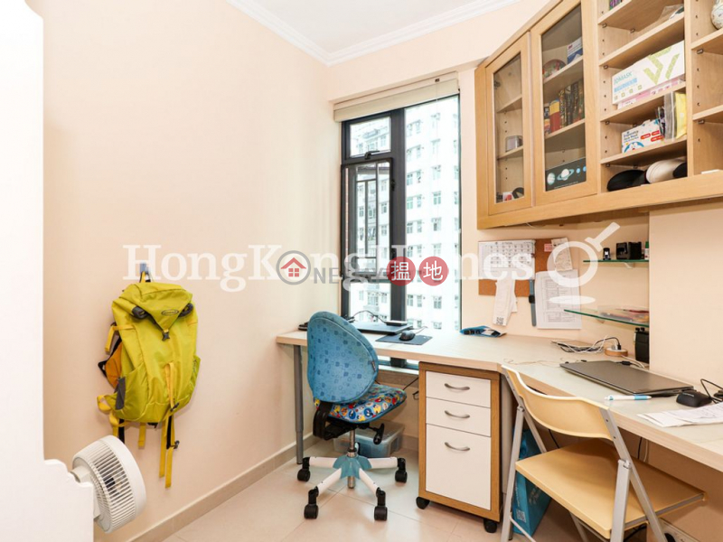 Property Search Hong Kong | OneDay | Residential | Sales Listings 3 Bedroom Family Unit at Dragon View Block 1 | For Sale