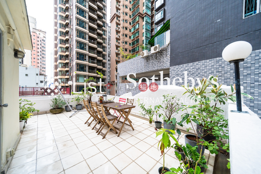 Property for Rent at 10 Castle Lane with 2 Bedrooms | 10 Castle Lane 衛城里10號 Rental Listings