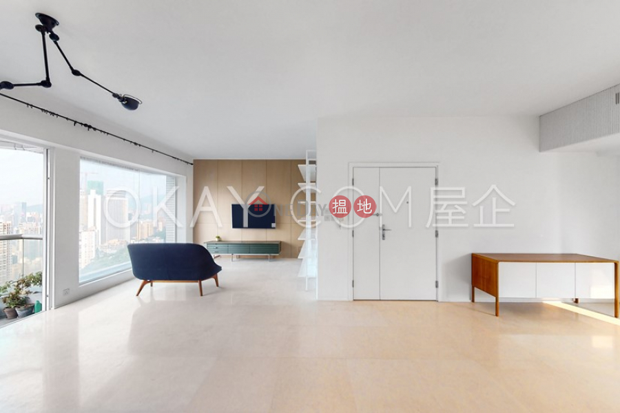 Rare 3 bedroom with balcony & parking | Rental | Bowen Place 寶雲閣 Rental Listings