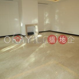Gorgeous house with parking | For Sale