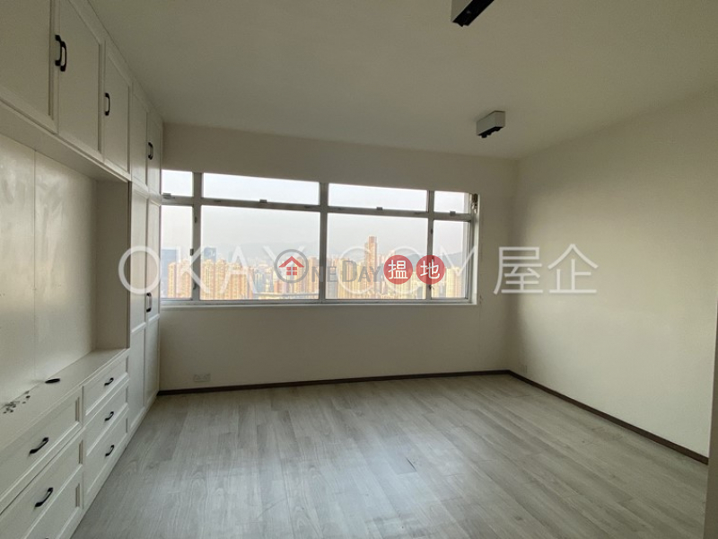 HK$ 88,000/ month | Evergreen Villa Wan Chai District, Efficient 4 bedroom with balcony & parking | Rental