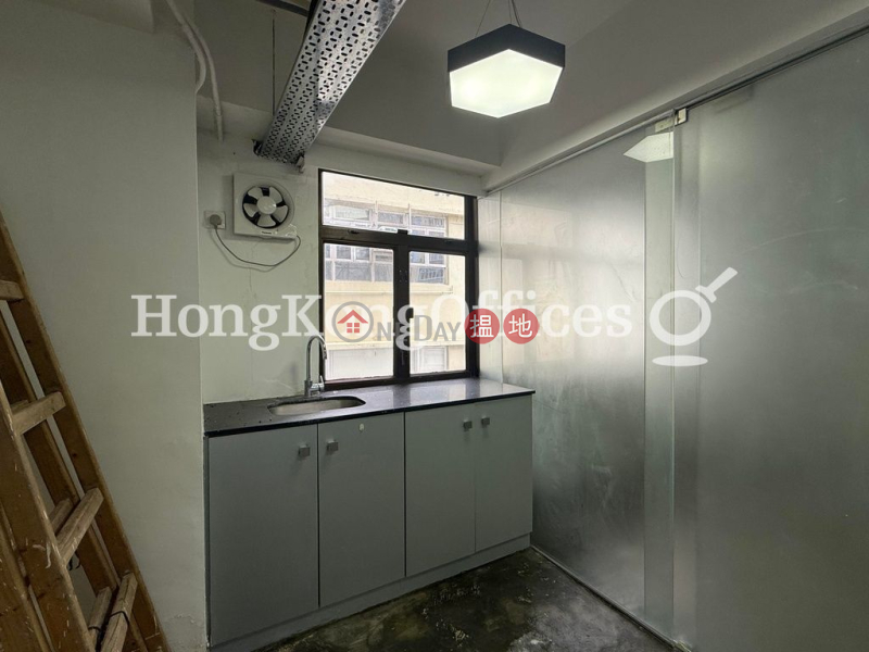Property Search Hong Kong | OneDay | Office / Commercial Property | Rental Listings Office Unit for Rent at Wing Cheong Commercial Building