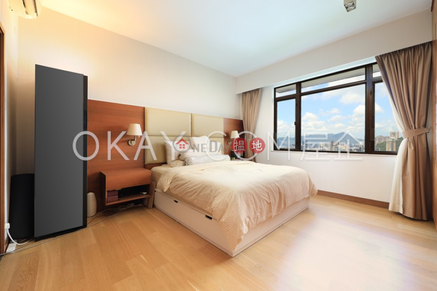 Property Search Hong Kong | OneDay | Residential | Sales Listings | Efficient 3 bedroom on high floor with parking | For Sale