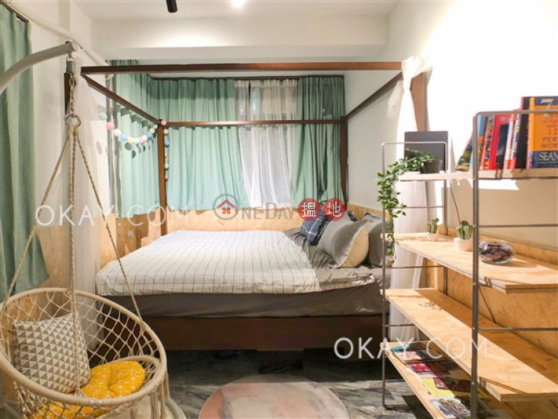 Practical 2 bedroom in Causeway Bay | Rental | Caroline Hill Court 加路連大樓 Rental Listings