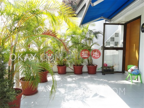 Tasteful house with sea views, rooftop & terrace | For Sale | Fullway Garden 華富花園 _0