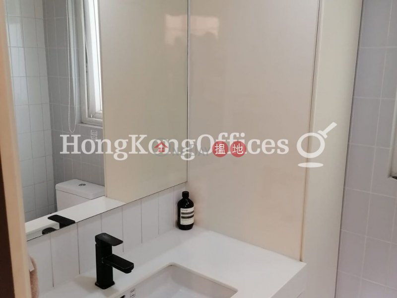 8 On Wo Lane | Middle | Office / Commercial Property, Rental Listings, HK$ 27,500/ month