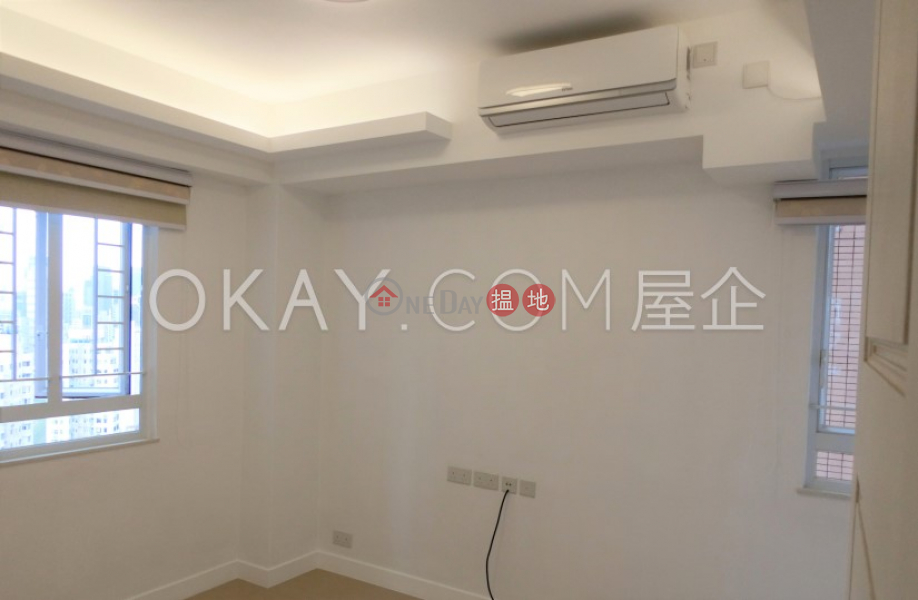 HK$ 50,000/ month | San Francisco Towers Wan Chai District Efficient 3 bedroom on high floor with balcony | Rental