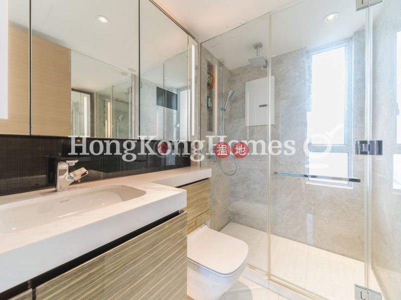 HK$ 38M, Harbour Pinnacle, Yau Tsim Mong 3 Bedroom Family Unit at Harbour Pinnacle | For Sale