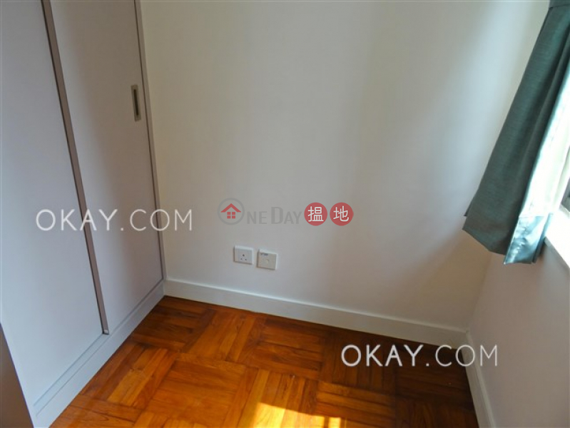 HK$ 29,500/ month, 18 Catchick Street, Western District | Cozy 3 bedroom on high floor with sea views & balcony | Rental