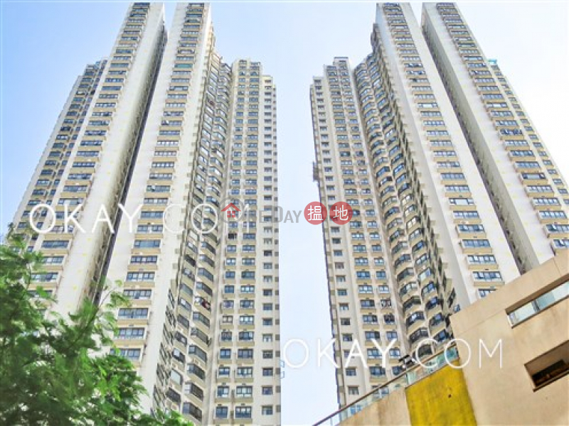 HK$ 33,000/ month, Illumination Terrace | Wan Chai District, Charming 3 bedroom with harbour views | Rental