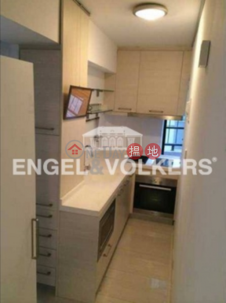 HK$ 10M, Smiling Court, Western District | 2 Bedroom Flat for Sale in Sai Ying Pun