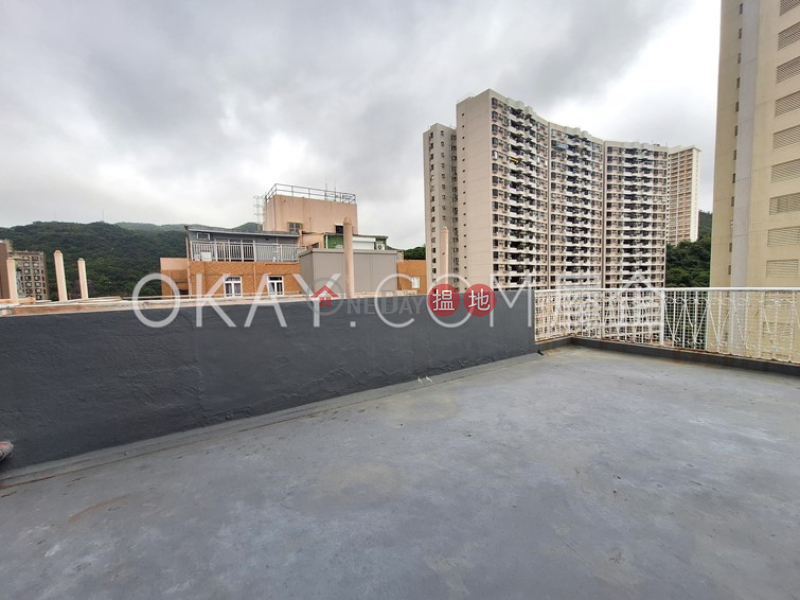 Luxurious 1 bed on high floor with rooftop & parking | Rental | Tai Hang Terrace 大坑台 Rental Listings