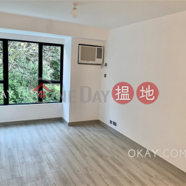 Gorgeous 2 bedroom on high floor with parking | For Sale | No 2 Hatton Road 克頓道2號 _0