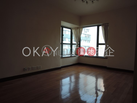 Intimate 3 bedroom on high floor | For Sale | Bayview Park 灣景園 _0