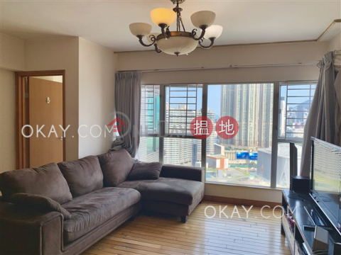 Lovely 3 bedroom in Kowloon Station | Rental | The Waterfront Phase 1 Tower 3 漾日居1期3座 _0