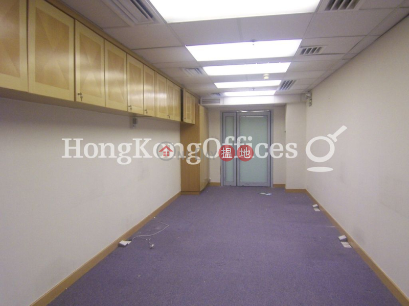 Office Unit for Rent at New World Tower, New World Tower 新世界大廈 Rental Listings | Central District (HKO-10571-ABHR)