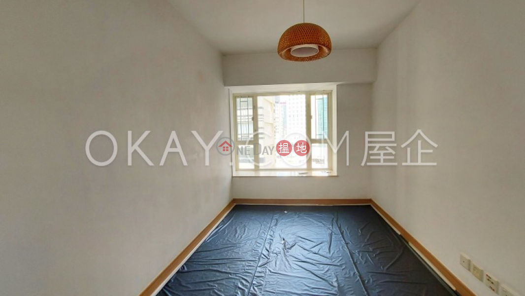 Unique 3 bedroom on high floor with balcony | Rental | Centrestage 聚賢居 Rental Listings