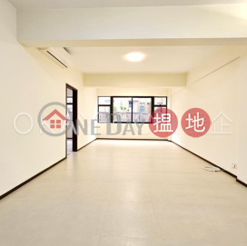 Elegant 3 bedroom in Tai Hang | Rental, Green Village No. 8A-8D Wang Fung Terrace Green Village No. 8A-8D Wang Fung Terrace | Wan Chai District (OKAY-R736208)_0