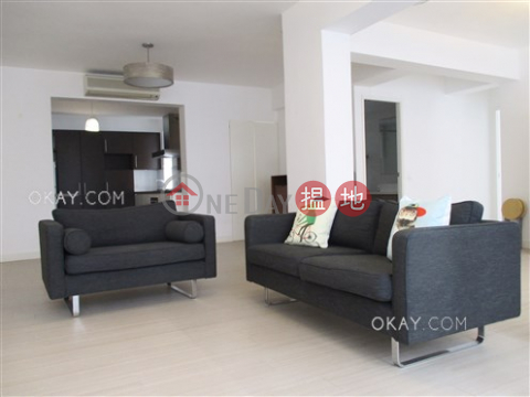 Efficient 2 bedroom with balcony | Rental | Newtown Mansion 新唐大廈 _0