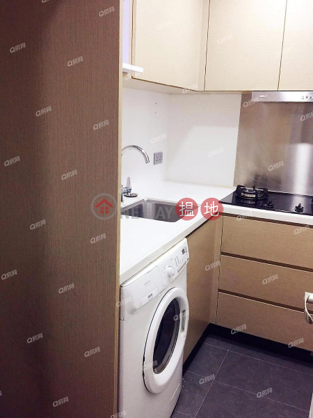 Abba House | 1 bedroom Mid Floor Flat for Rent 223-227 Aberdeen Main Road | Southern District Hong Kong Rental HK$ 16,000/ month