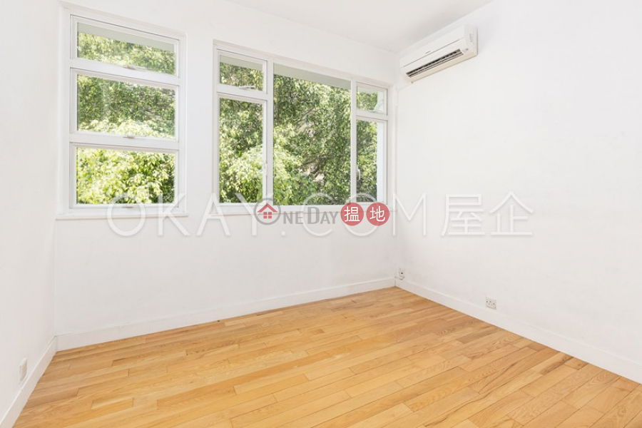HK$ 102,000/ month | Villa Martini Block 2 | Southern District Rare 3 bedroom with sea views, balcony | Rental