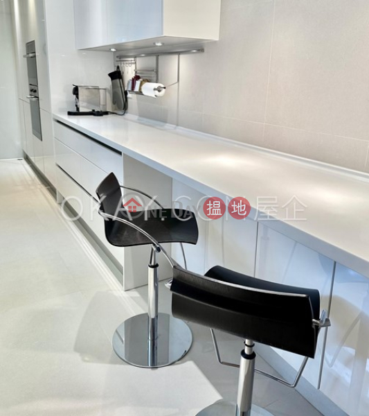 Efficient 3 bed on high floor with sea views & balcony | For Sale 18-40 Belleview Drive | Southern District, Hong Kong Sales | HK$ 75M