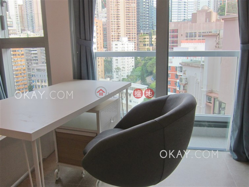 Intimate high floor with balcony | Rental | Resiglow Pokfulam RESIGLOW薄扶林 Rental Listings