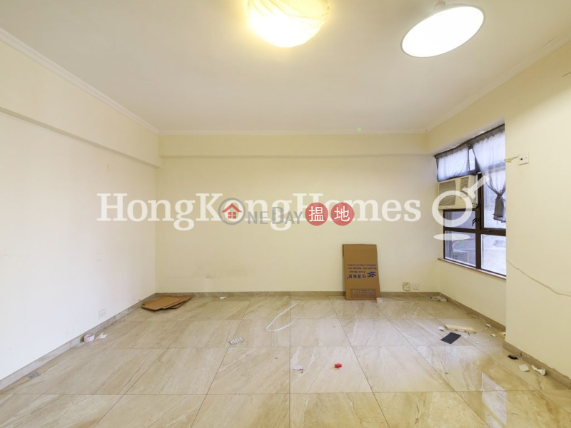 3 Bedroom Family Unit for Rent at Corona Tower, 93 Caine Road | Central District, Hong Kong | Rental | HK$ 32,000/ month