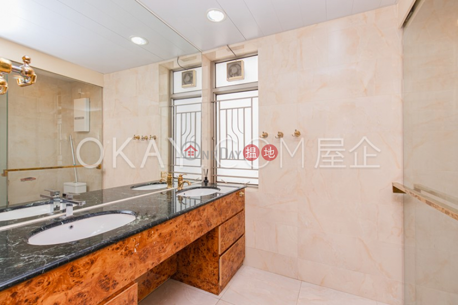 Property Search Hong Kong | OneDay | Residential Rental Listings, Rare 3 bedroom in Kowloon Station | Rental