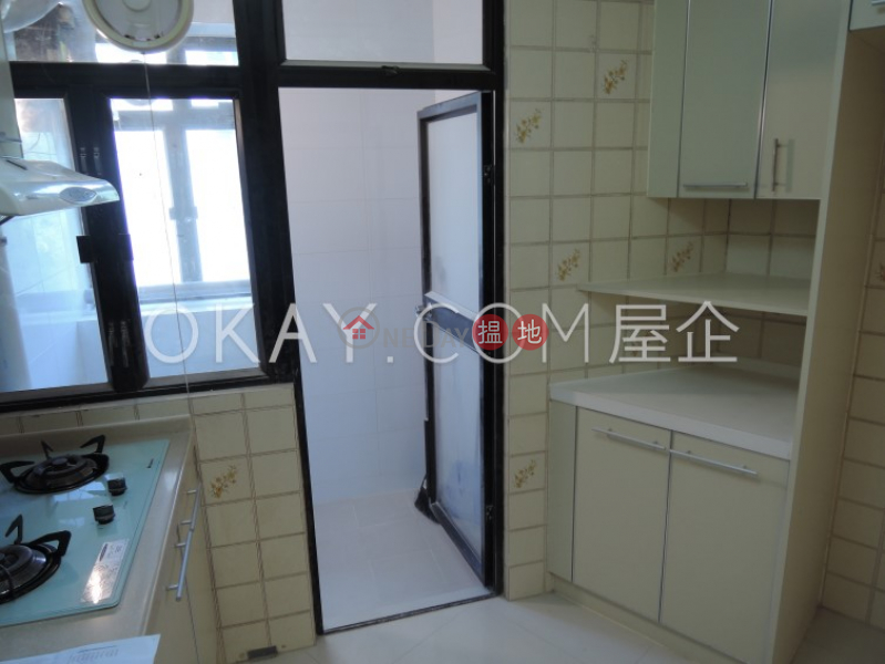 HK$ 43,000/ month, Ronsdale Garden Wan Chai District | Nicely kept 3 bedroom with balcony | Rental