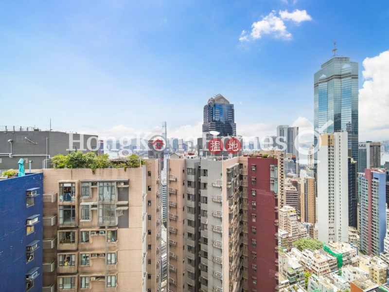 Property Search Hong Kong | OneDay | Residential | Rental Listings | 3 Bedroom Family Unit for Rent at Centrestage