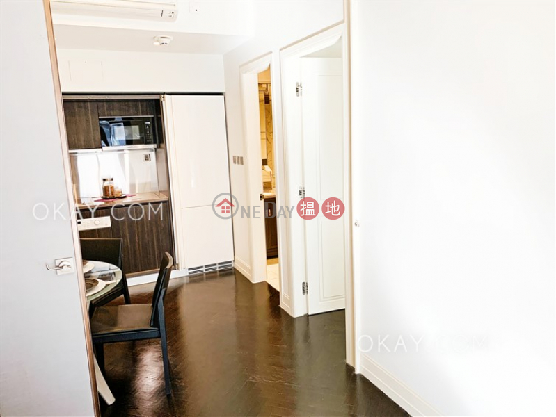 HK$ 34,500/ month Castle One By V | Western District, Elegant 2 bedroom on high floor with balcony | Rental