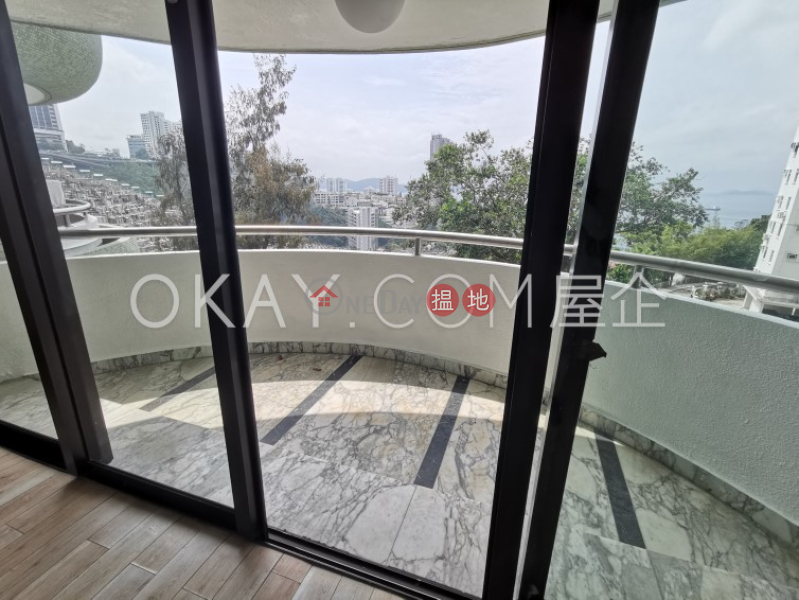 Tasteful 3 bedroom with balcony & parking | For Sale | Greenery Garden 怡林閣A-D座 Sales Listings