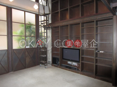 Nicely kept studio in Sheung Wan | For Sale | Po Hing Mansion 寶慶大廈 _0