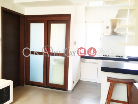 Nicely kept 1 bedroom on high floor with rooftop | Rental | Kam Kwong Mansion 金光大廈 _0