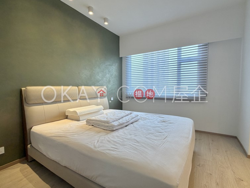 Efficient 2 bedroom with balcony | For Sale | Realty Gardens 聯邦花園 Sales Listings