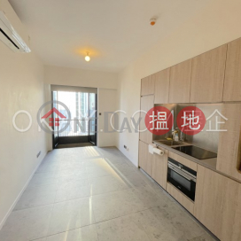 Tasteful 2 bedroom with harbour views & balcony | For Sale