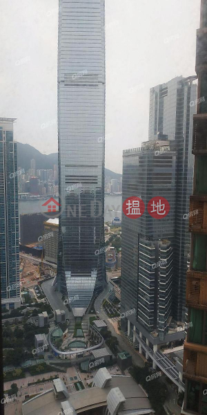 Property Search Hong Kong | OneDay | Residential | Rental Listings, Sorrento Phase 1 Block 5 | 3 bedroom High Floor Flat for Rent
