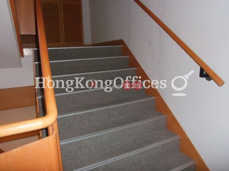 Office Unit for Rent at V Heun Building, V Heun Building 威享大廈 Rental Listings | Central District (HKO-46229-ADHR)