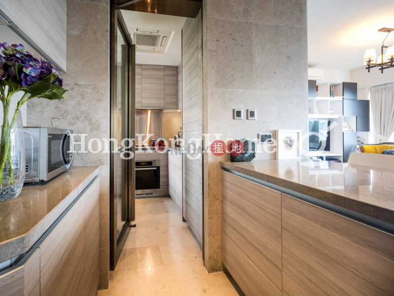 3 Bedroom Family Unit for Rent at Azura, Azura 蔚然 Rental Listings | Western District (Proway-LID113512R)