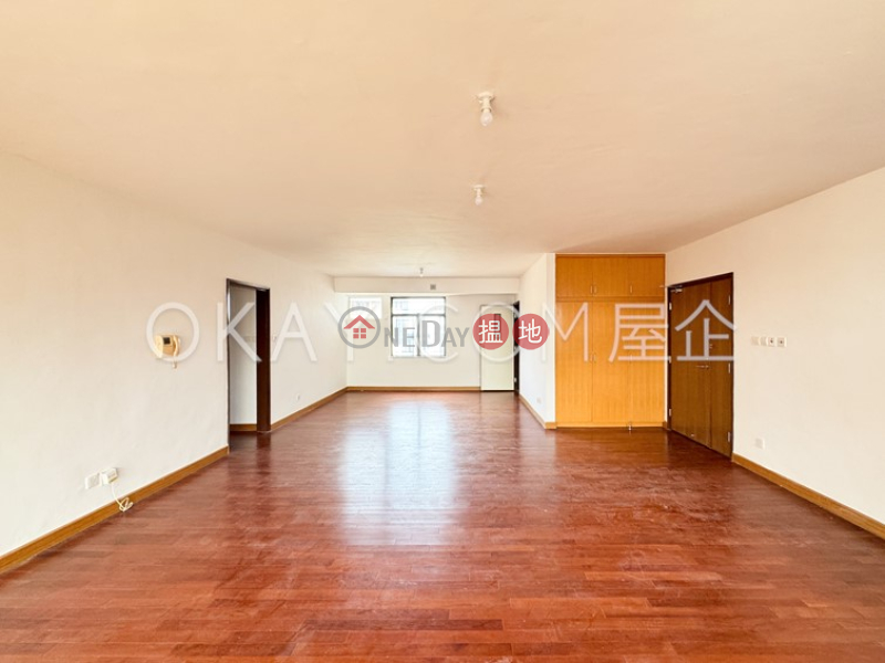 Popular 3 bedroom on high floor with balcony & parking | Rental | Wylie Court 衛理苑 Rental Listings