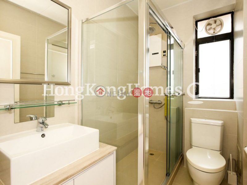 3 Bedroom Family Unit for Rent at Jardine\'s Lookout Garden | Jardine\'s Lookout Garden 渣甸山花苑 Rental Listings