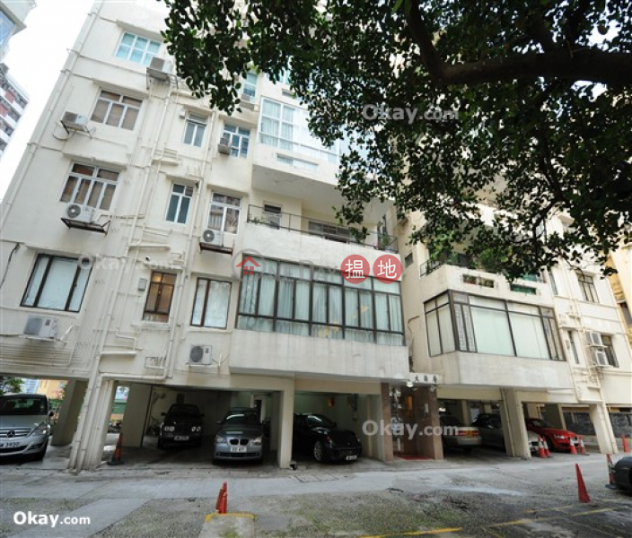 HK$ 67,000/ month Estella Court, Central District | Lovely 3 bedroom with balcony | Rental