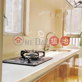 Wai Fong Court | 2 bedroom Low Floor Flat for Sale | Wai Fong Court 惠芳閣 _0