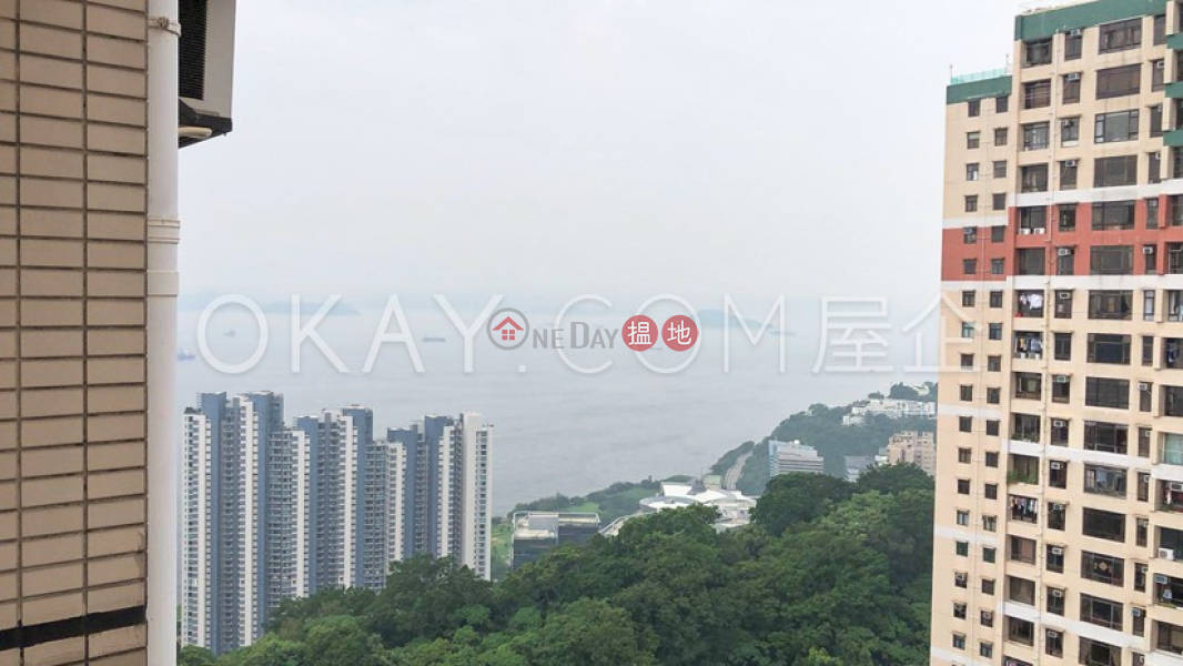 Intimate 2 bedroom on high floor | For Sale, 180 Pok Fu Lam Road | Western District | Hong Kong | Sales, HK$ 9.2M
