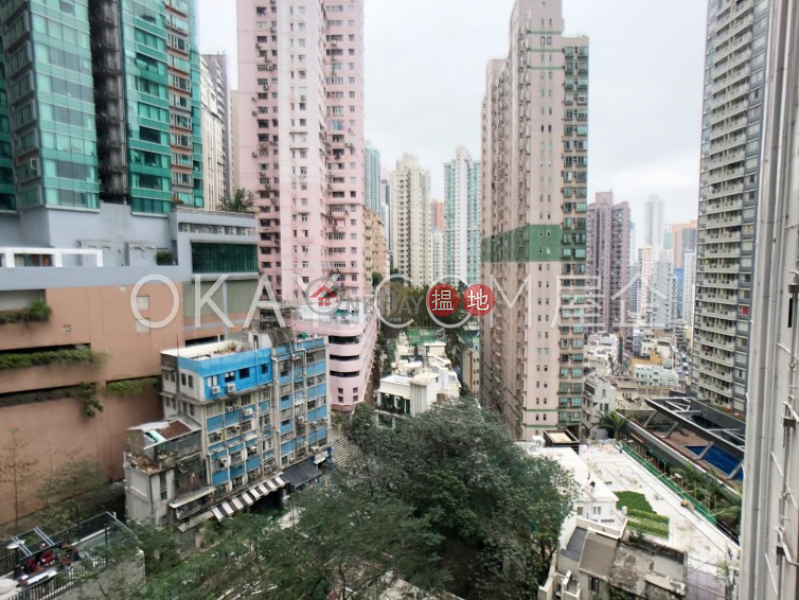 Stylish 2 bedroom with balcony | For Sale | Centre Point 尚賢居 Sales Listings