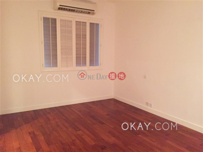 HK$ 60,000/ month, Best View Court Central District | Efficient 3 bedroom on high floor with balcony | Rental