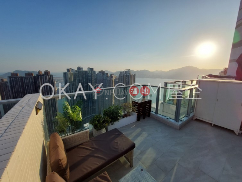 Charming 2 bed on high floor with sea views & rooftop | For Sale | Malibu Phase 5A Lohas Park MALIBU日出康城5A期 Sales Listings