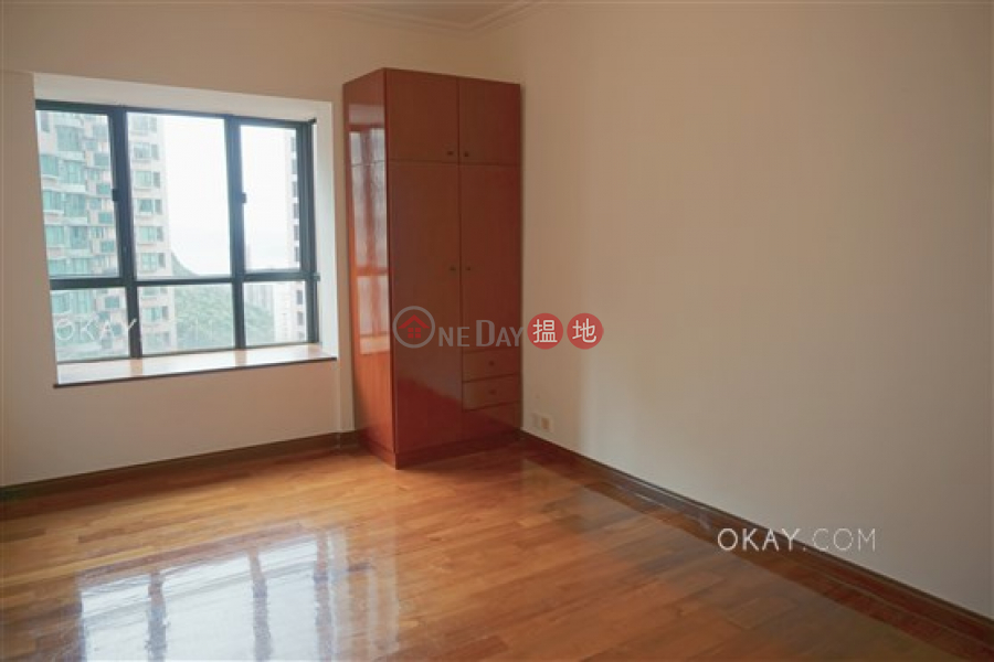 Rare 3 bedroom on high floor with balcony & parking | Rental | Dynasty Court 帝景園 Rental Listings