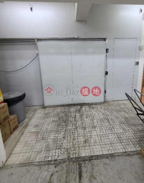 Property Search Hong Kong | OneDay | Industrial | Rental Listings | Shield Industrial Centre: 500-Square-Foot Low-Temperature Freezer With Office And Warehouse Deco